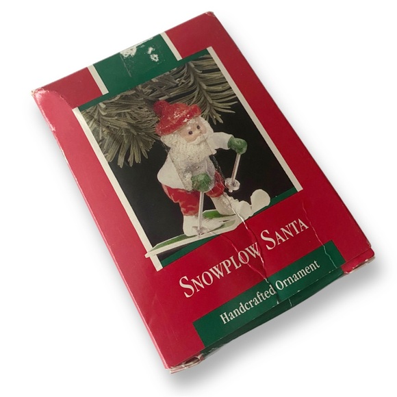 Hallmark, Keepsake Snowplow Santa, Vintage 1989, Skiing Santa Claus Ornament - Picture 8 of 11
